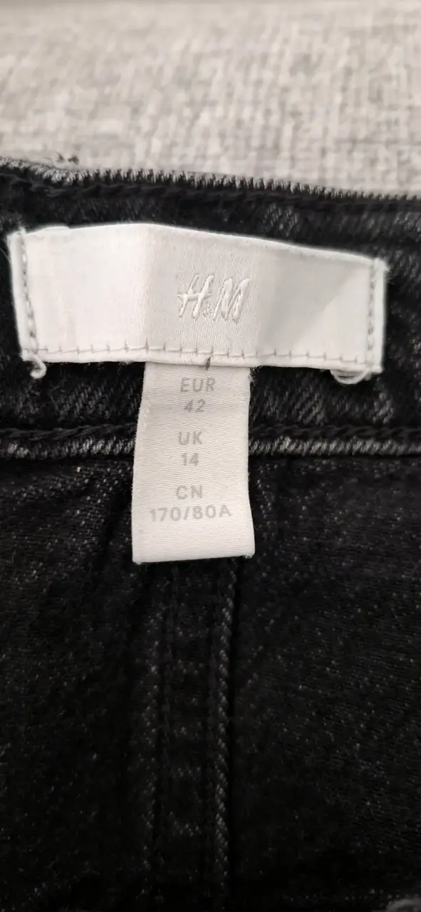 Jeans negros de mezclilla para mujer - 3