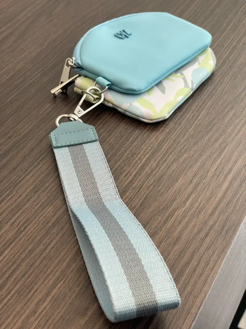 Set de monederos/ porta tarjetas azul y estampado - 2