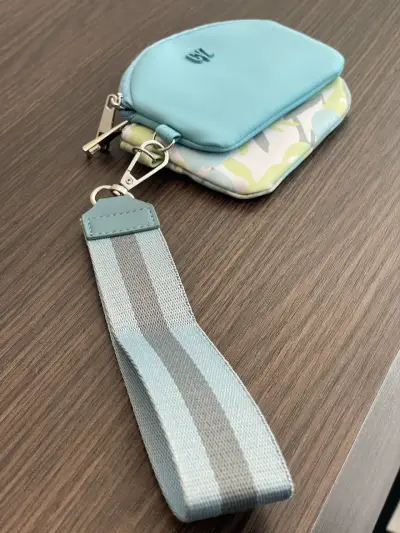 Set de monederos/ porta tarjetas azul y estampado - miniatura 2