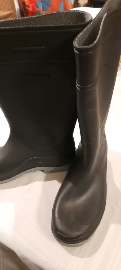 Botas de goma negras 4x4 impermeables - miniatura 3