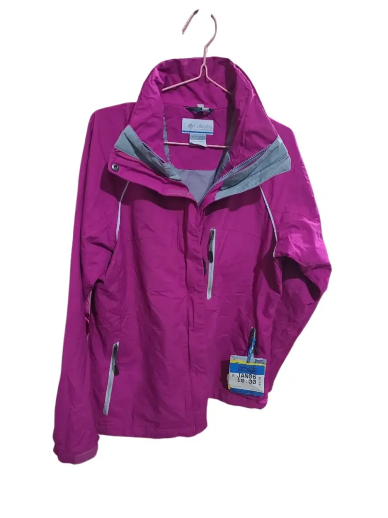 Chaqueta impermeable Columbia morada para mujer