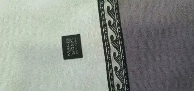 Polerón con capucha bicolor para hombre - miniatura 2