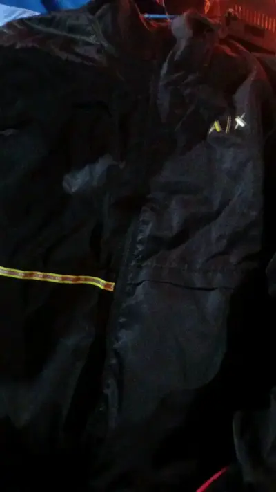Chaqueta deportiva negra Armani Exchange - miniatura 2