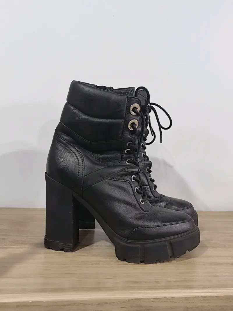 Botines Aldo de cuero negro con plataforma - 1