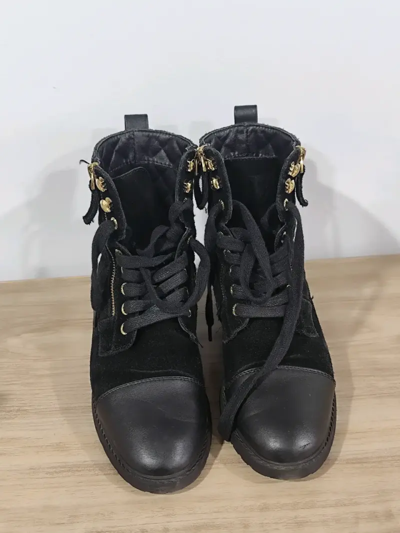 Botines negros de gamuza con cierre lateral - 2