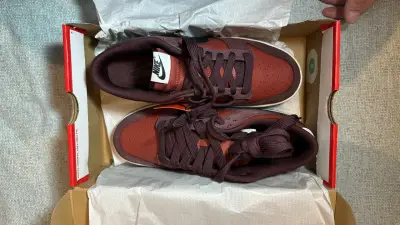 Zapatillas Nike Dunk Low Pro SB rojo - miniatura 2