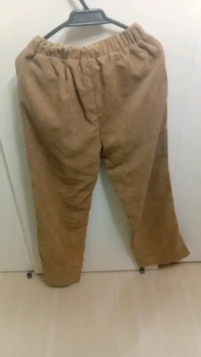 Pantalones de pana marrón - miniatura 3
