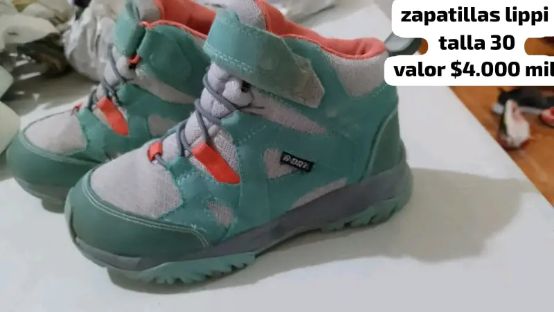 Zapatillas Nike blancas y rosadas talla 36.5 - 4