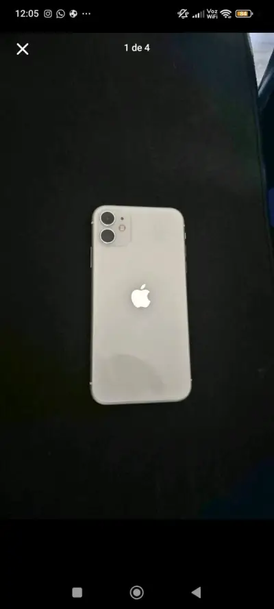 iPhone 11 en buen estado color blanco - miniatura 1