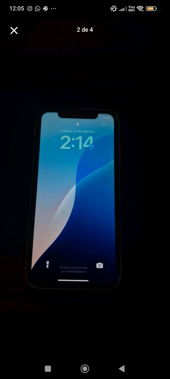 iPhone 11 en buen estado color blanco - 2