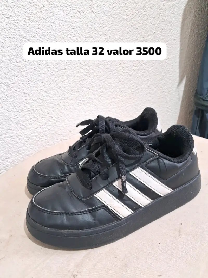 Zapatillas Adidas talla 40 en buen estado - 4