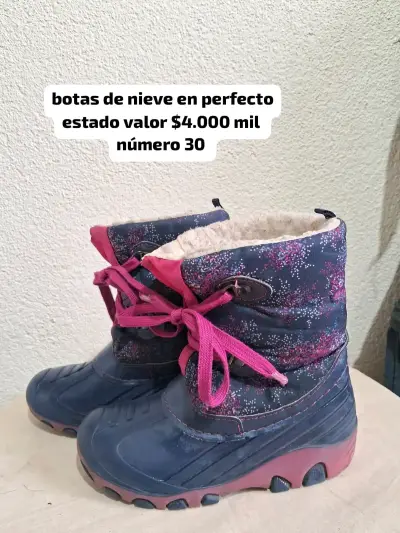 Botas de nieve para niños en perfecto estado - miniatura 1