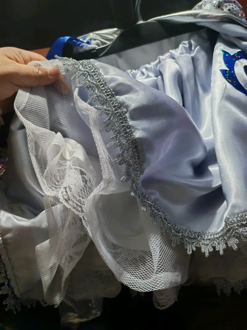Traje de danza folclórica azul con sombrero - 5