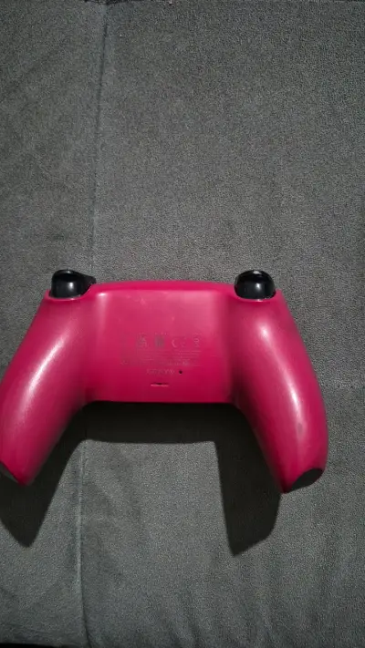 Control inalámbrico DualSense PS5 color rojo - miniatura 2