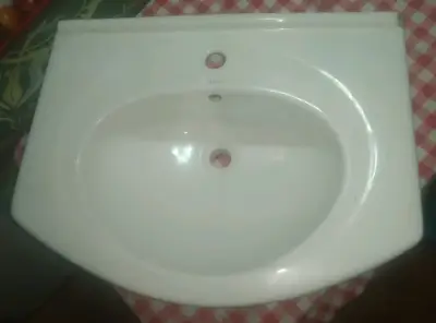 Lavamanos de cerámica blanco para baño - miniatura 3