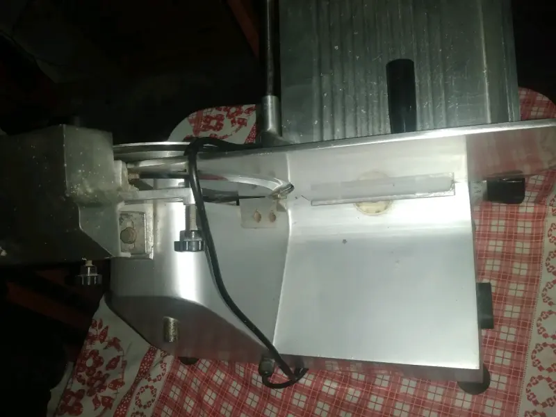 Cortadora de fiambres eléctrica de acero inoxidable - 3