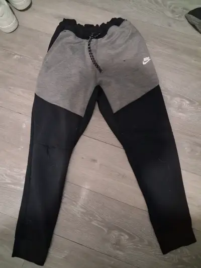 Polerón Nike tech fleece - miniatura 2