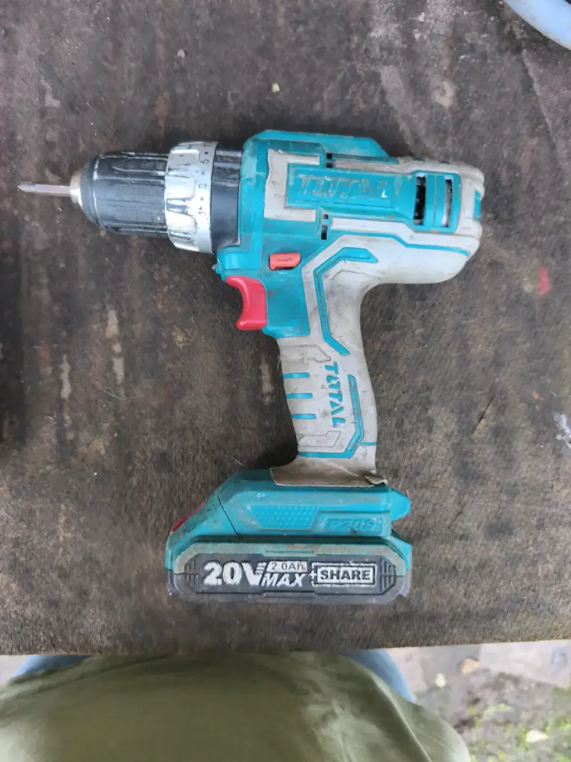 Taladro Inalámbrico Total 20V Max - 1