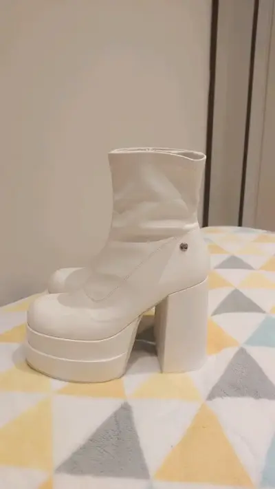 Botines de plataforma blancos con cierre lateral - miniatura 5