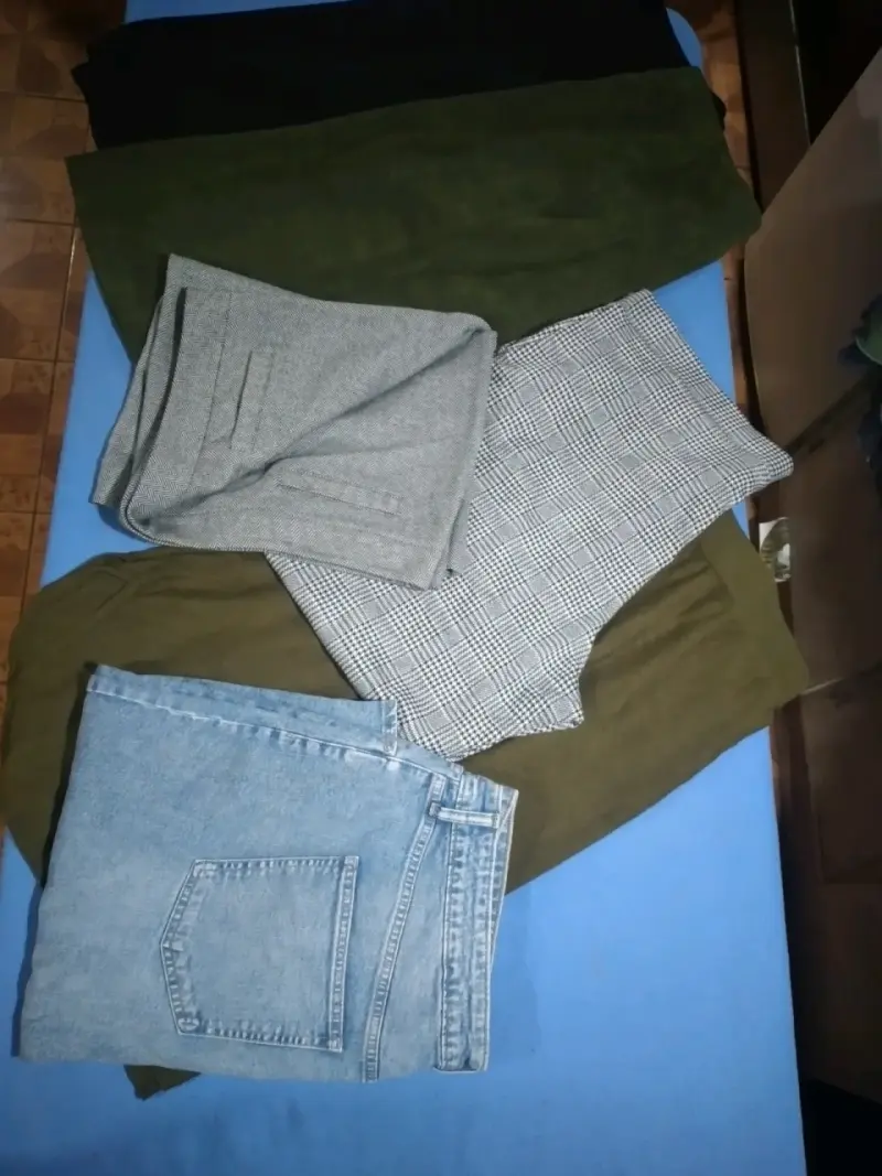 Lote de faldas variados para mujer - 1
