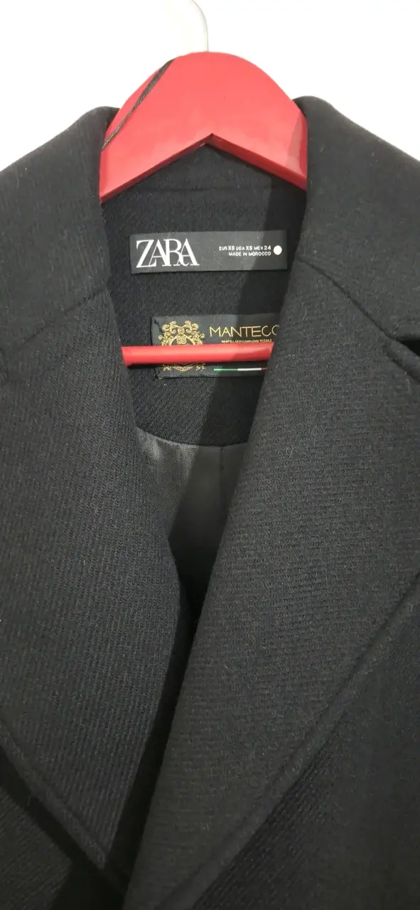 Abrigo negro elegante Zara para mujer - 2