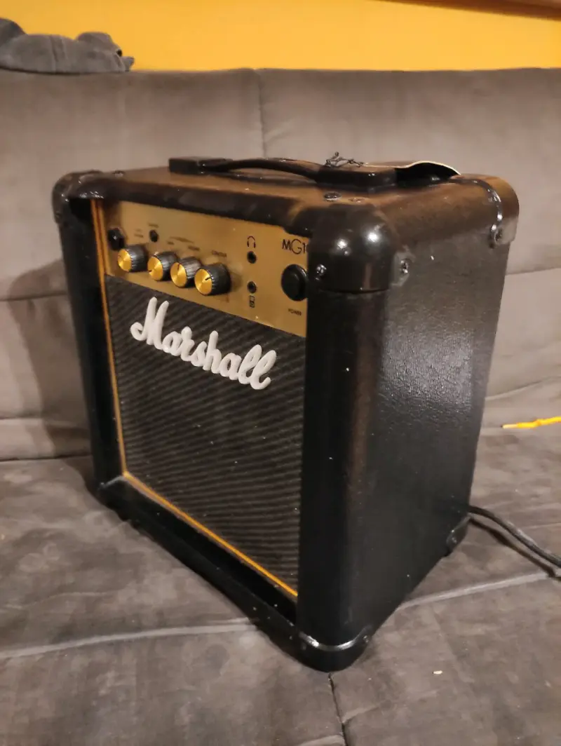 Amplificador para Guitarra MG10 Gold 10W - 2