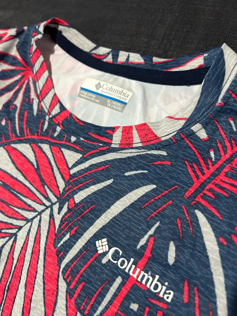 Polera manga larga Columbia estampado tropical - 2