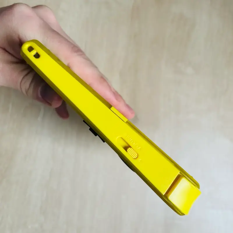 Consola Nintendo 2DS Edición Pikachu Transparente - 5