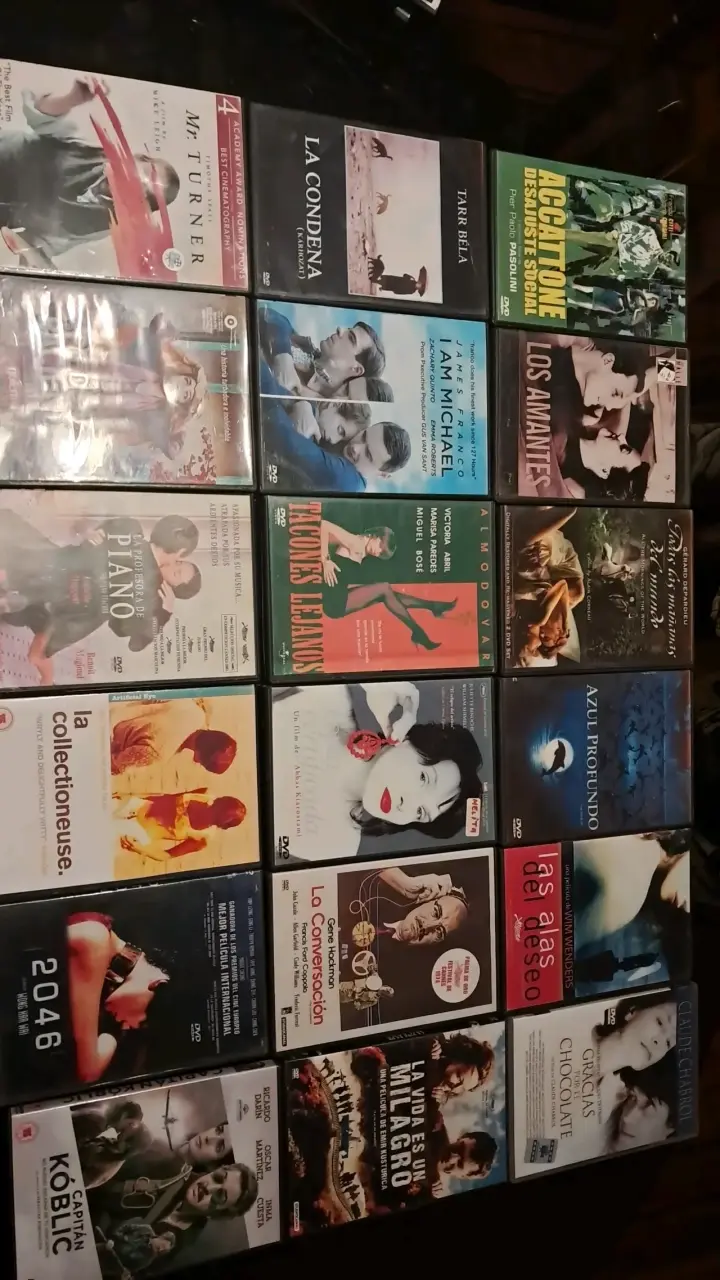 Colección de DVDs clásicos de ciencia ficción y terror - 3