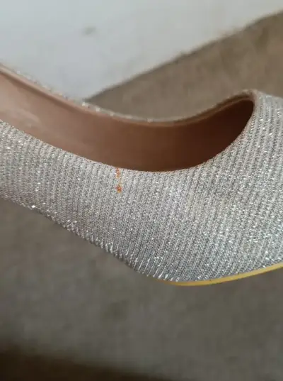 Zapatos de tacón alto plateados brillantes Gala - miniatura 4