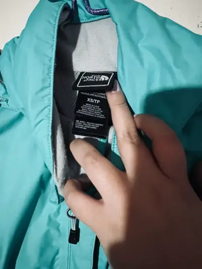 Chaqueta impermeable The North Face turquesa - miniatura 3