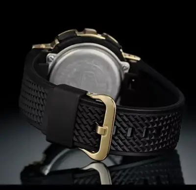Reloj Casio G-shock dorado GM-110G-1a9dr - miniatura 3