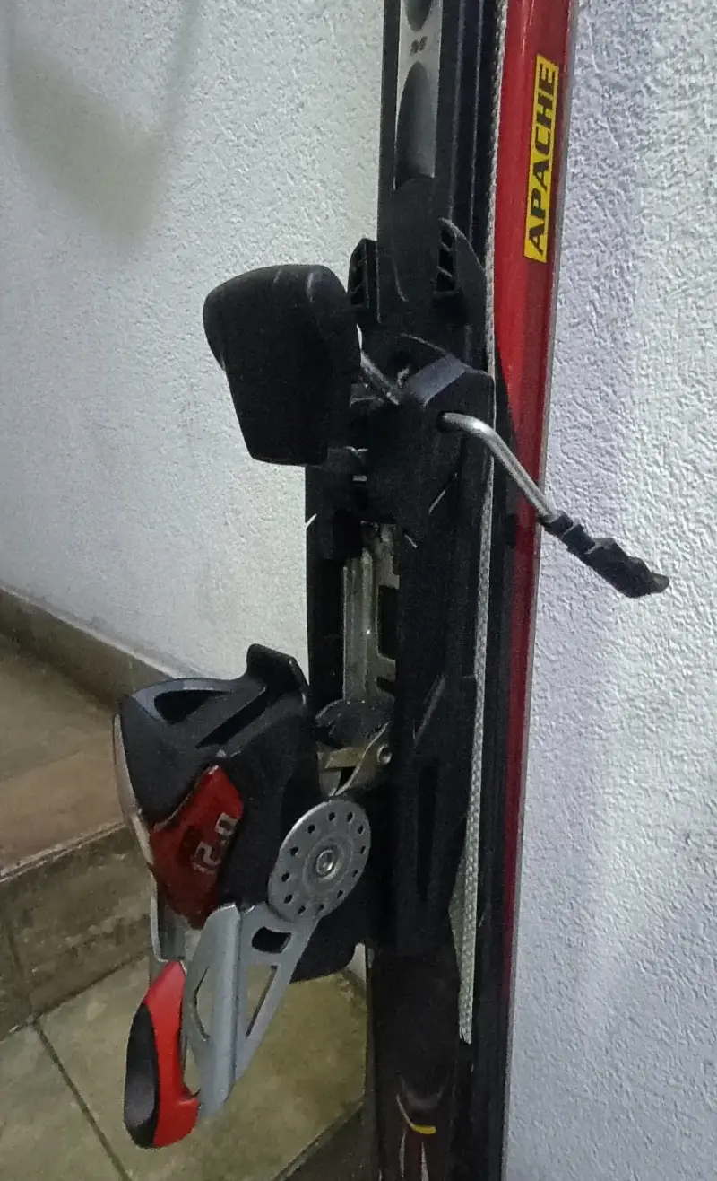 Esquís K2 +bastones ( usados) - 2