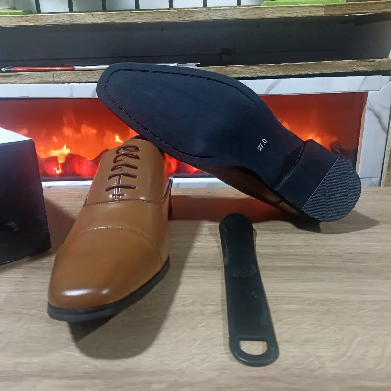Zapatos formales de cuero marrón talla 43 - 3