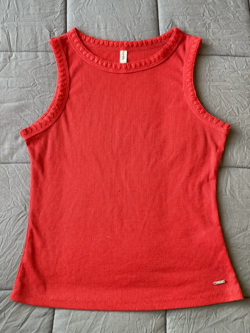 Top rojo