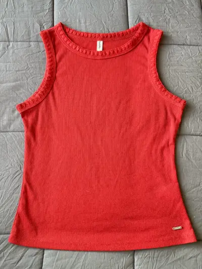 Top rojo - miniatura 1