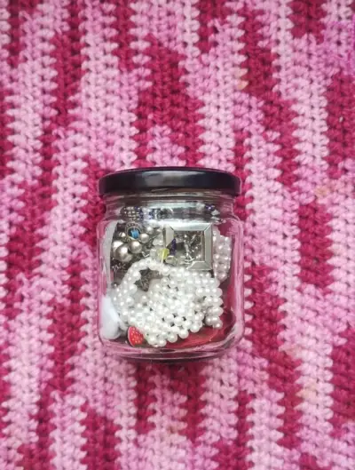 Frasco de joyas misteriosas Mistery Jewerly Jar - miniatura 1