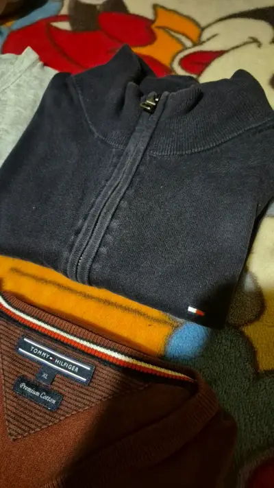Suéteres de lana para hombre Tommy Hilfiger - miniatura 2