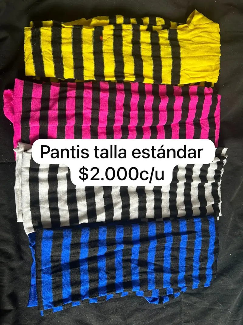 Panties a rayas en varios colores