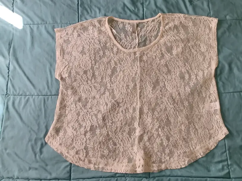 Polera encaje blanco crudo - 1