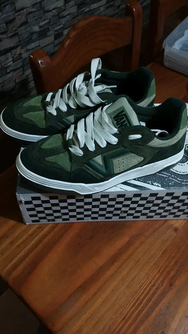 Zapatillas Vans verdes de gamuza para hombre - 2