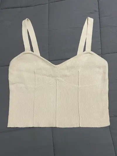 Top beige de tirantes - miniatura 1