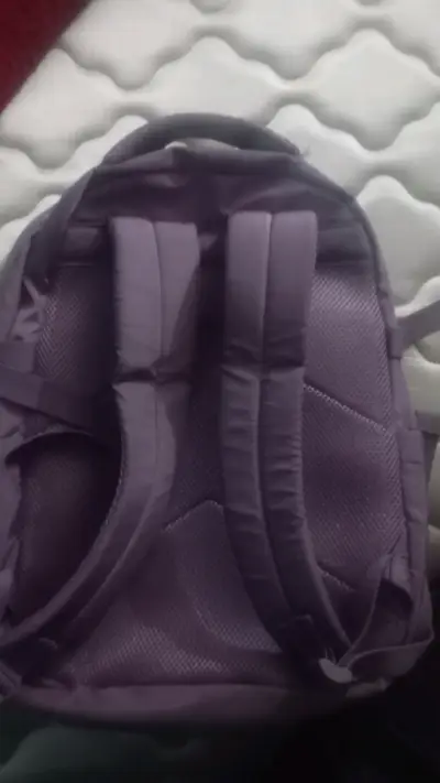 Mochila morada North Star espaciosa y resistente - miniatura 2