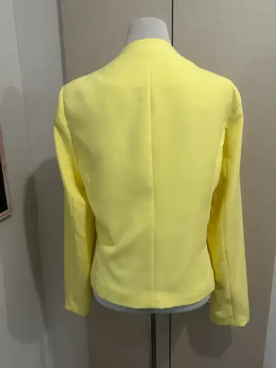Blazer Nicopoly Amarillo Pastel - miniatura 2
