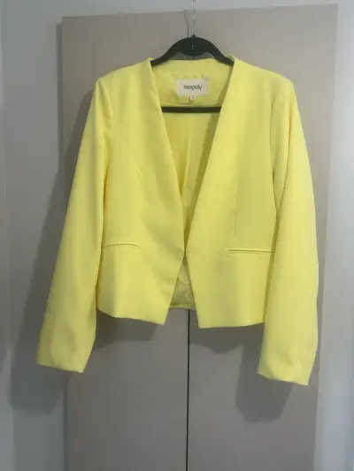 Blazer Nicopoly Amarillo Pastel - miniatura 3