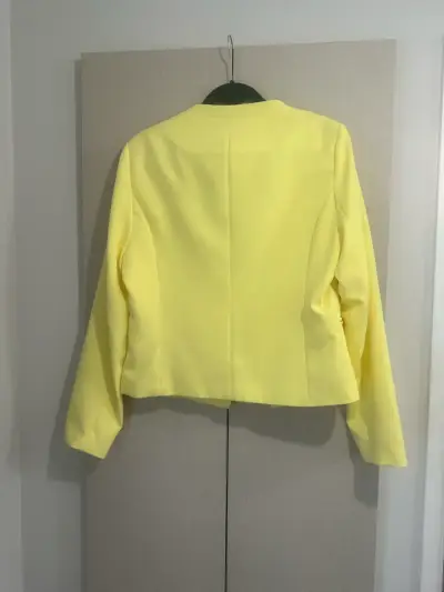 Blazer Nicopoly Amarillo Pastel - miniatura 4