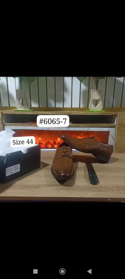 Zapatos de vestir marrones talla 44 - miniatura 1