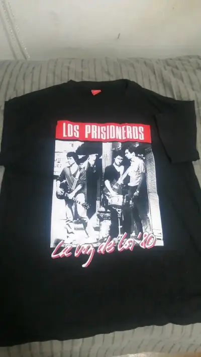 Polera negra de Los Prisioneros La Voz de los 80 - miniatura 1