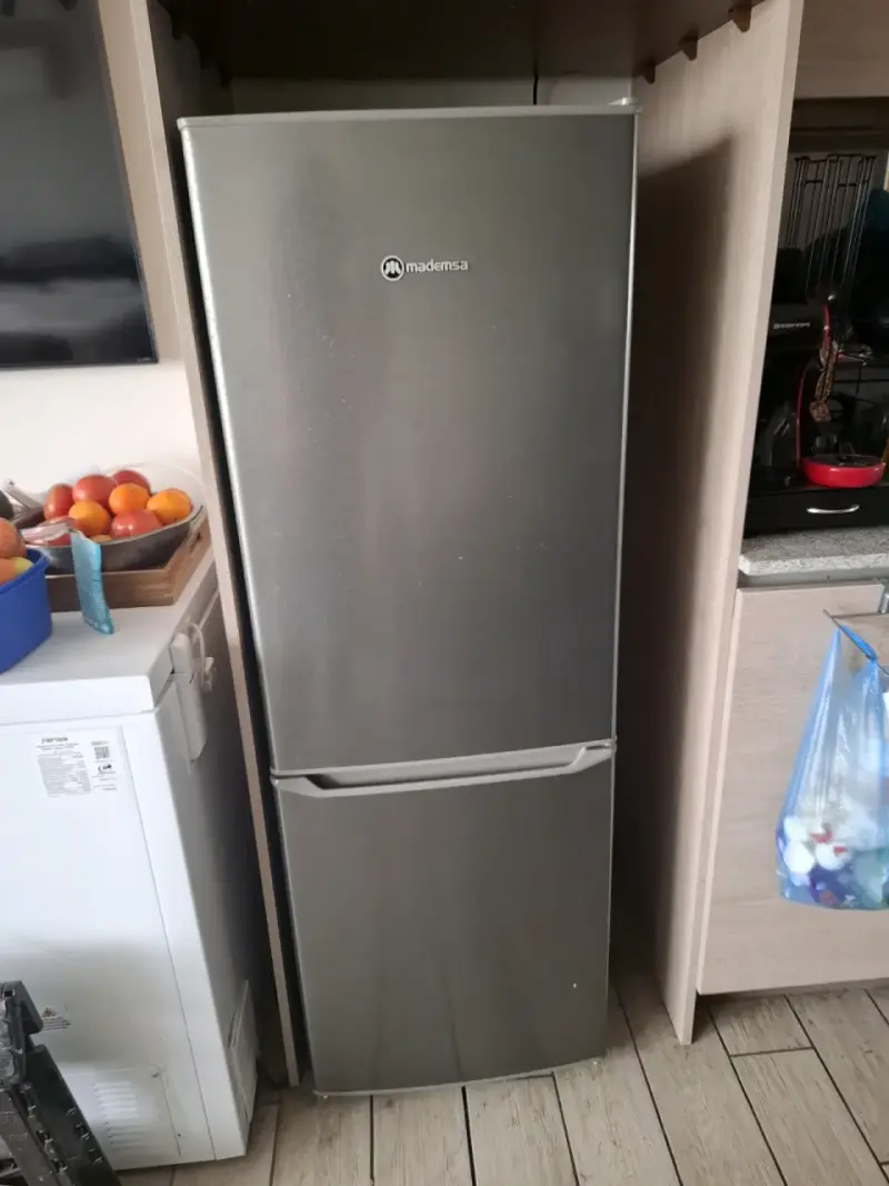 📢Se vende refrigerador Mademsa MED165 - 1