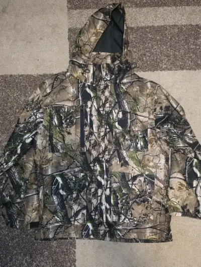 Chaqueta camuflada impermeable para caza - miniatura 1